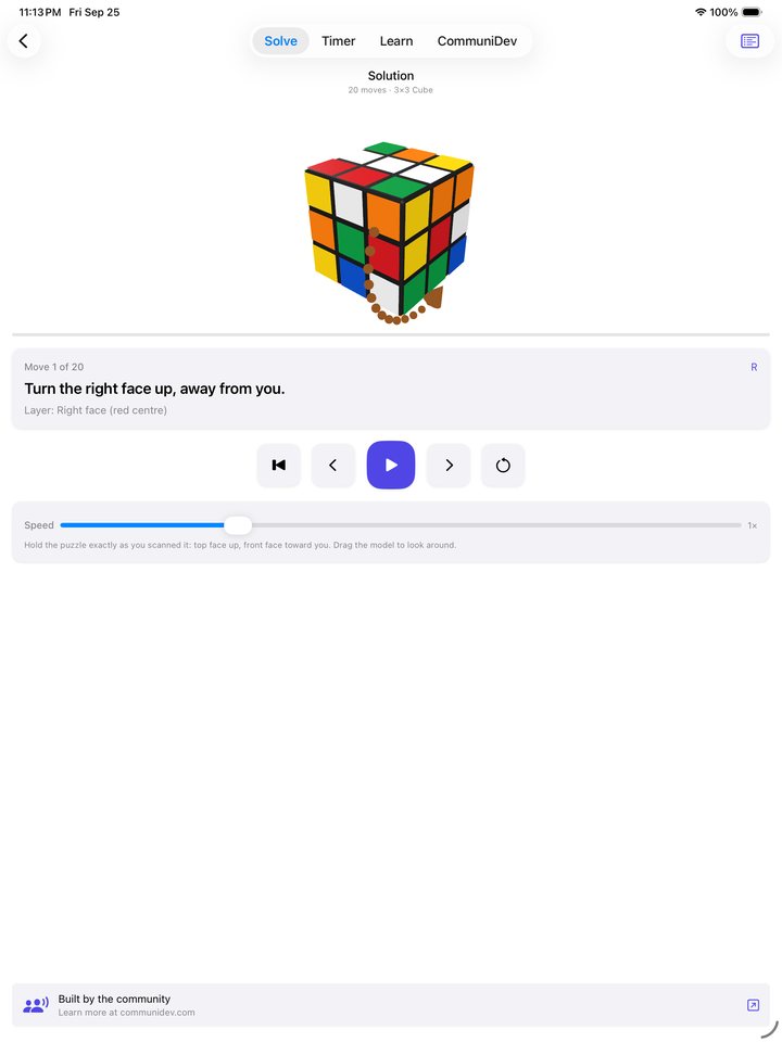 CommuniCube solution player on iPad